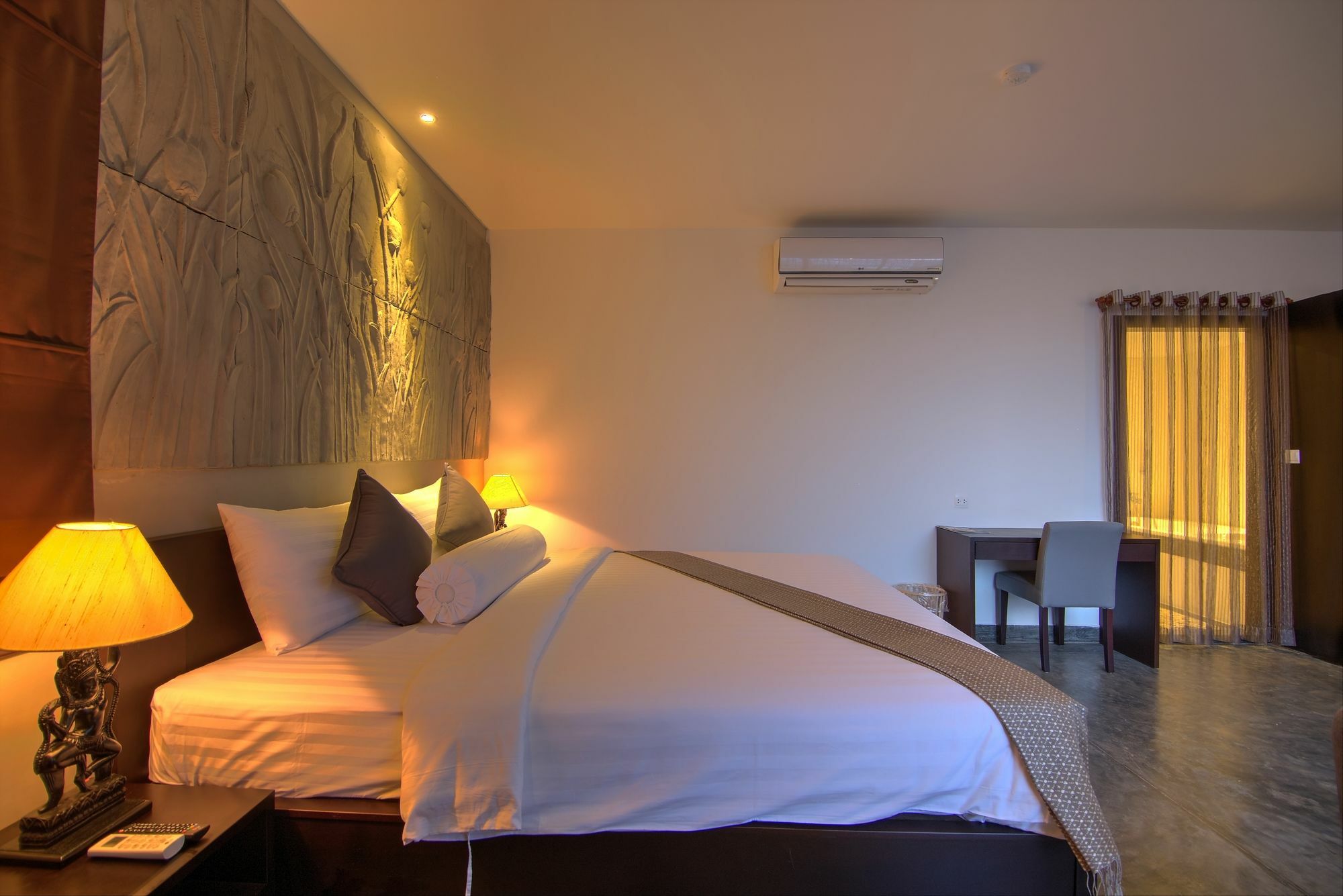 פנום פן The Palm Boutique Hotel & Residence מראה חיצוני תמונה