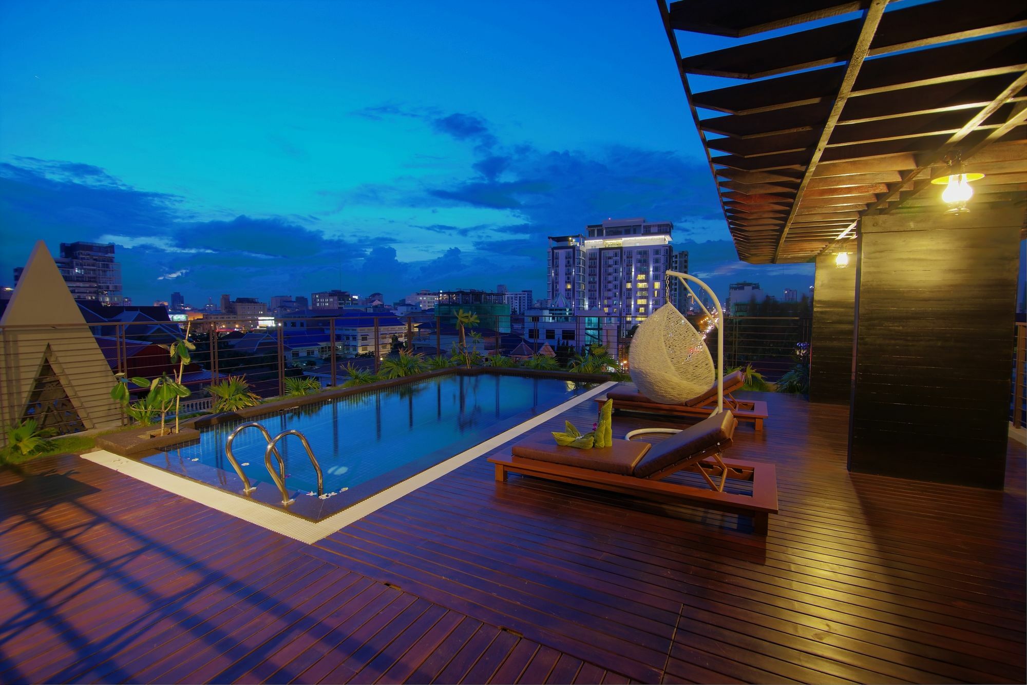 פנום פן The Palm Boutique Hotel & Residence מראה חיצוני תמונה